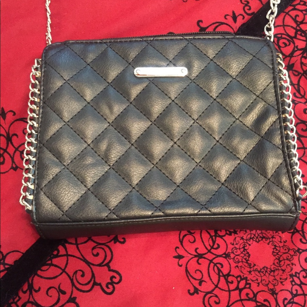 Black chain quilted purse goth punk Hot Topic